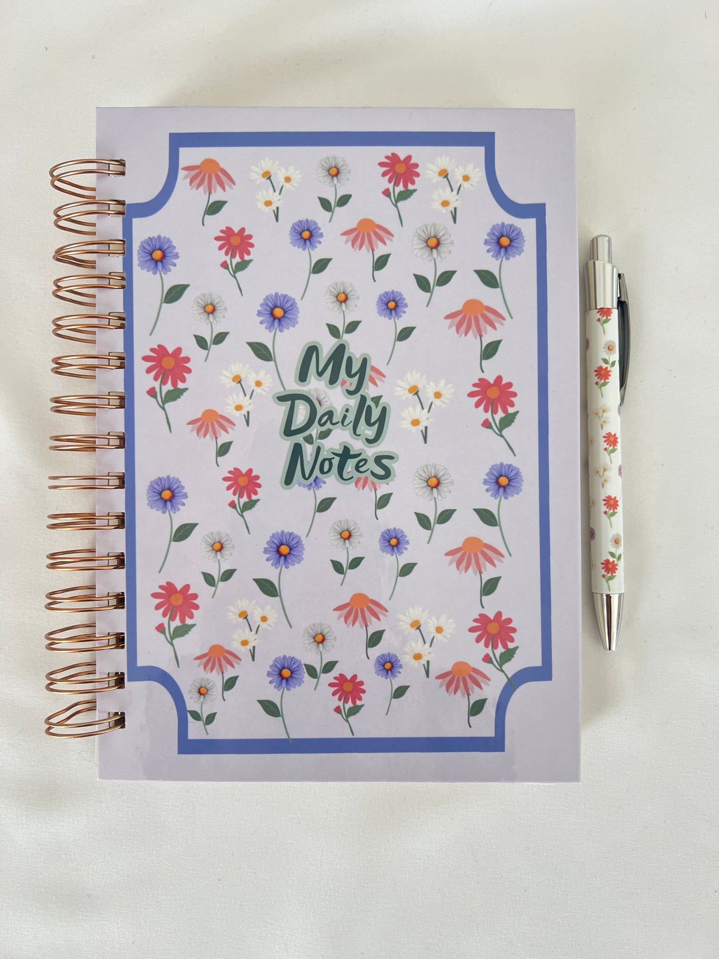 Carnet de notes motif fleurs de printemps