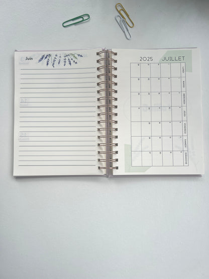 Planner 2025 et stylo motif lavande